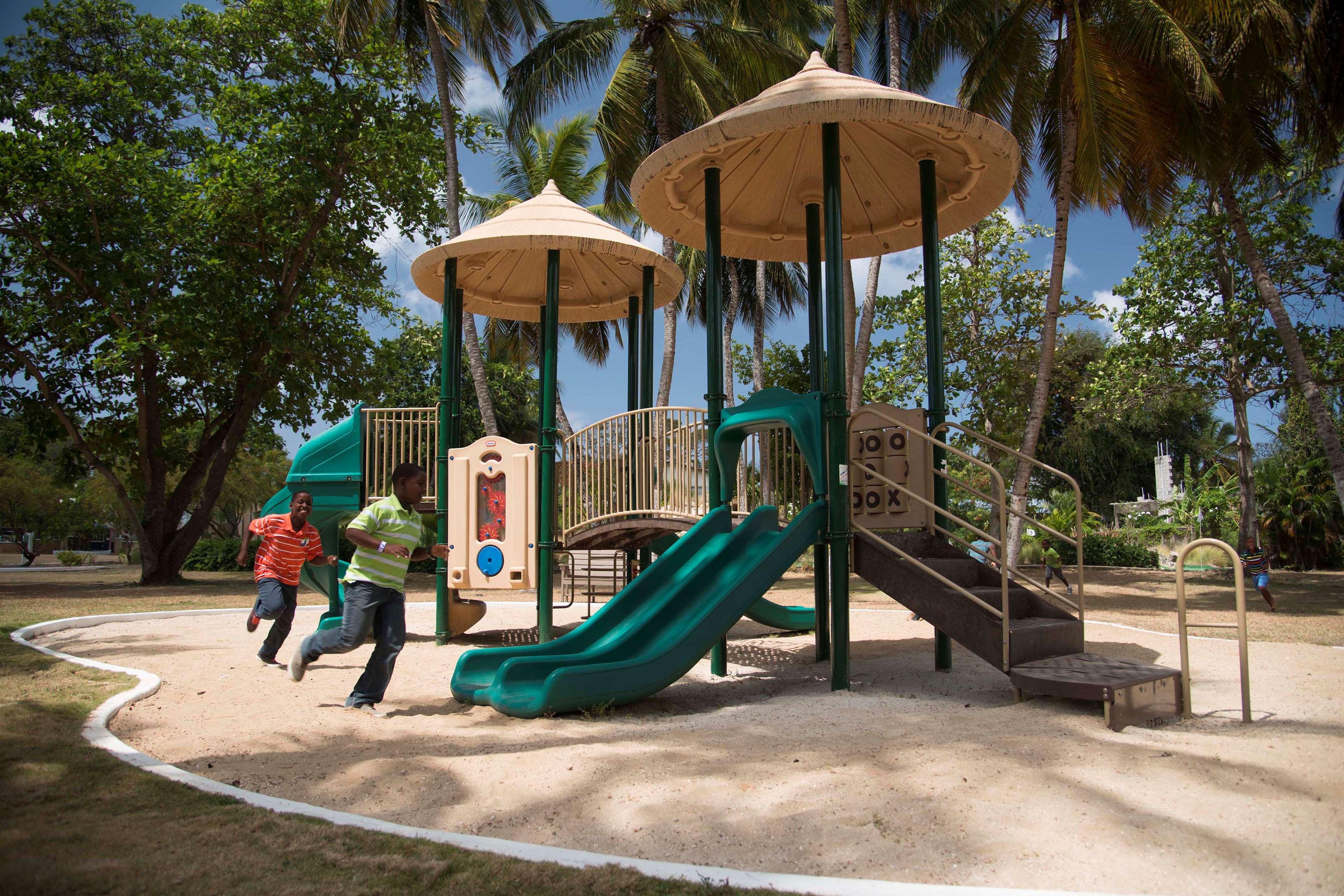 Divi Southwinds Beach Resort Christ Church Eksteriør bilde