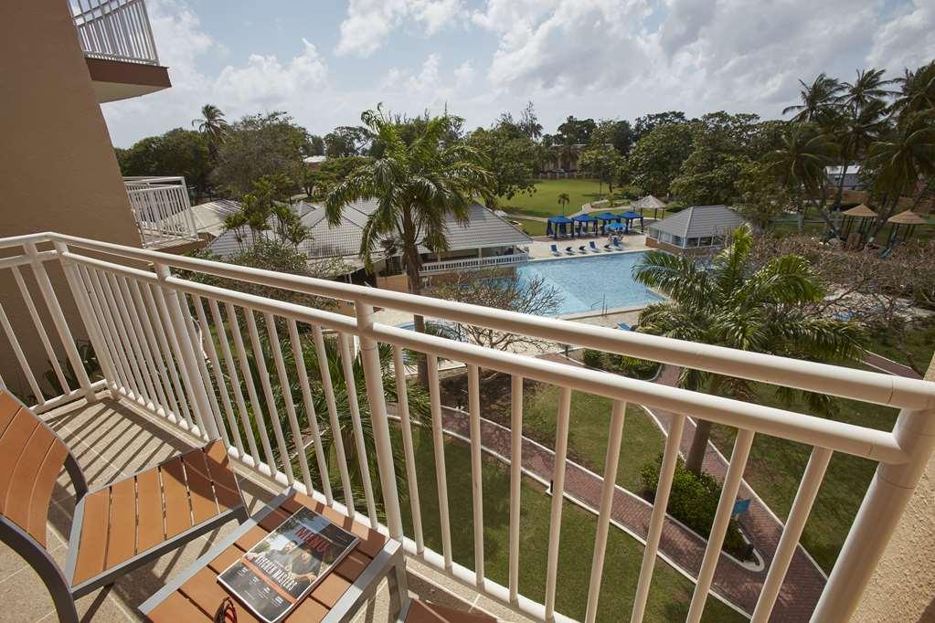 Divi Southwinds Beach Resort Christ Church Rom bilde